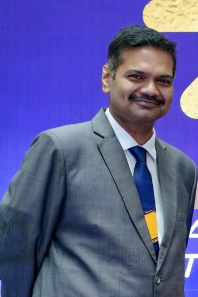 Mr Rajarajan S