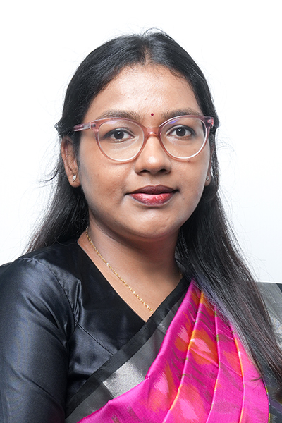 Dr Harshini T