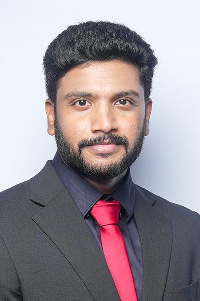 Dr Senthamizhan J U