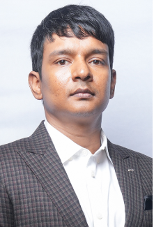  Dr.R.Niranj Rathan